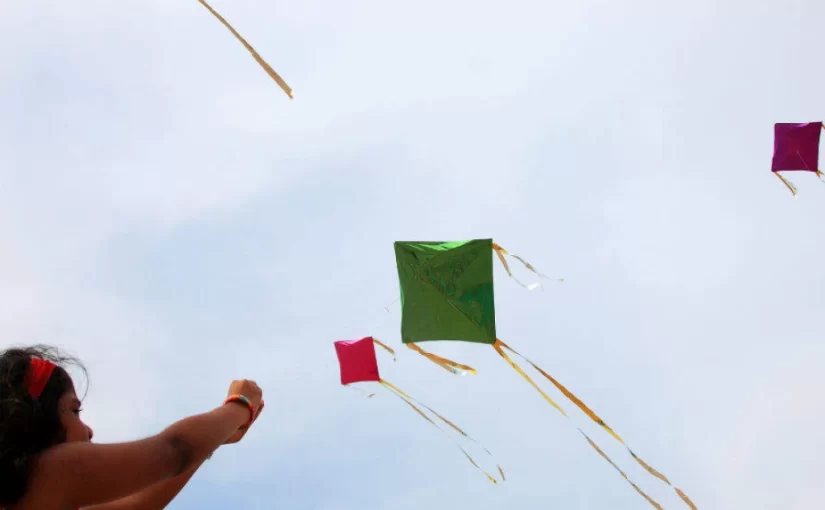 How to Fly Kite: Step-by-Step Guide to Kite Flying