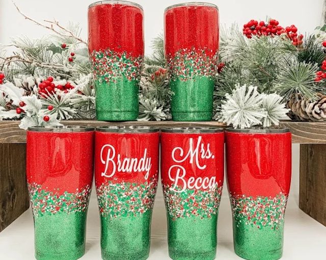 Christmas Tumbler: Creative Crafting Ideas for Festive Sipping