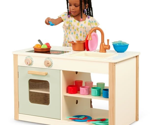 Battat-Two-n-One-Kitchen-Caf-with-Dishes-and-Chalkboard-Toddler-and-Preschool-Toys