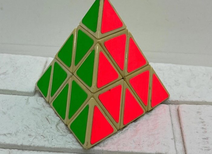 Top Triangle Rubik’s Cube Pattern to Impress Your Friends