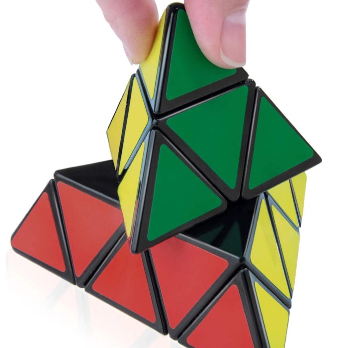 triangle rubik's cube pattern